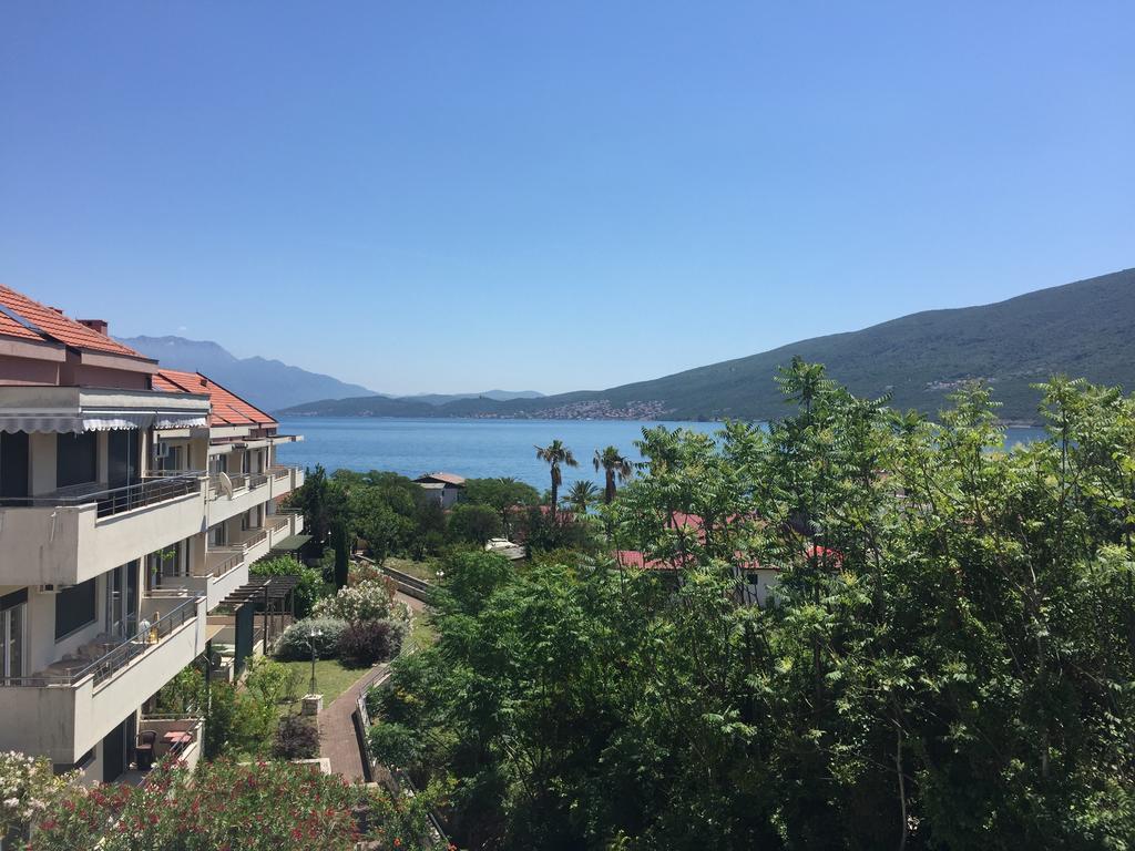 Villa Alla Bed And Breakfast Herceg Novi Zewnętrze zdjęcie